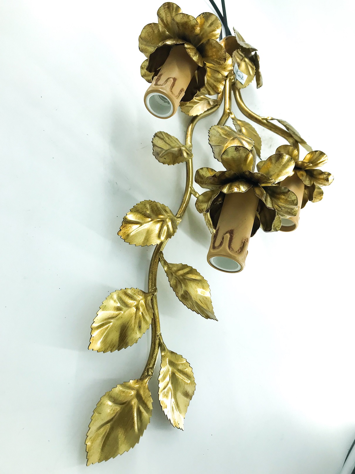 Trio Leuchten Applique Flore Stile Art Déco - Lampada Da Parete In Vetro E Acciaio, Colore Oro/bianco, Rotonda, Max 1 X 28W, Con Cavo E Spina