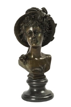 busto-bronzo-marmo-donna-francese-800-con-cappello.jpg