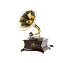 grammofono-in-legno-arterameferro-arredo-appoggio.jpeg