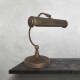 lampada-da-scrivania-in-ottone-orientabile-rustica.jpg