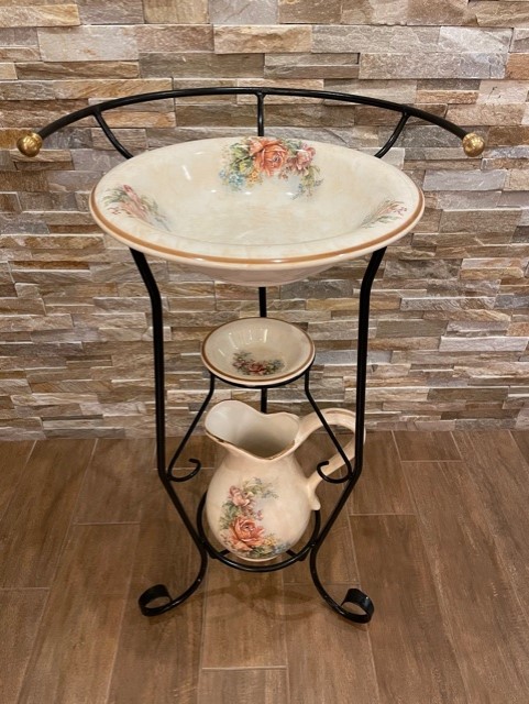 arterameferro Set Toilette per lavabo in Ceramica Toscana 3 Pezzi con Rose Catino Brocca