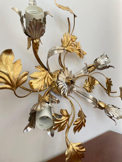 plafoniera-oro-e-argento-in-ferro-da-parete-stile-barocco.jpg