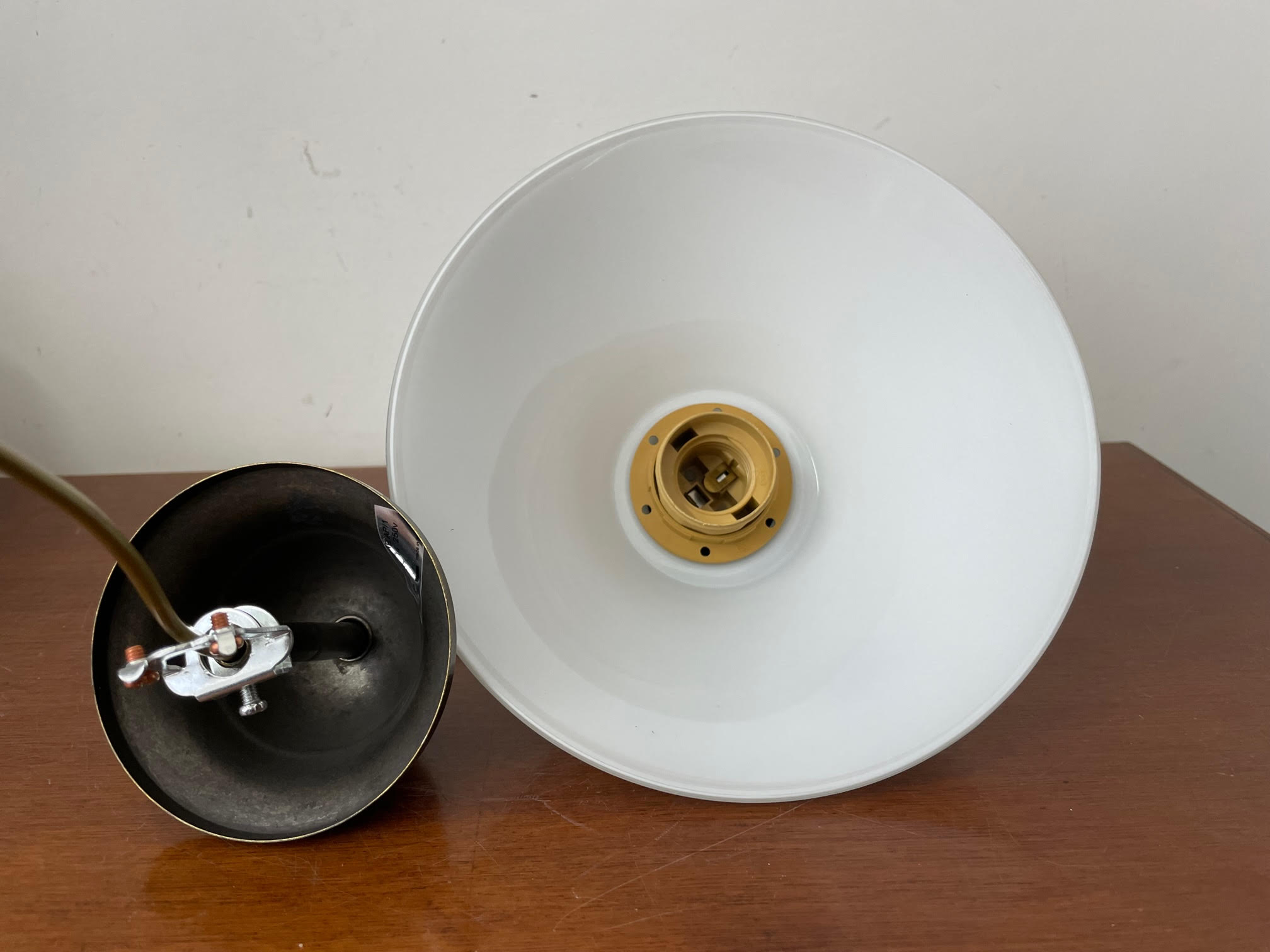 Lampada A Sospensione Vintage E27 – Cavo Intrecciato 4,5 Mt – Ottone Anticato Con Interruttore – KIT04APG