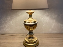 lampada-da-tavolo-in-legno-stile-veneziano.jpeg