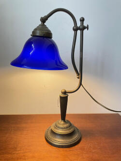 lampada-ministeriale-in-ottone-regolabile-in-altezza.jpg