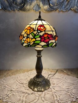 lampada-stile-liberty-in-ottone-anticato.jpg
