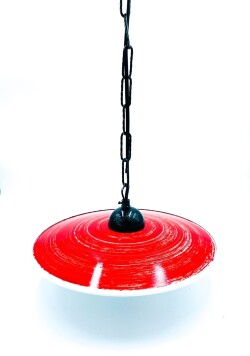 lampadario-sospeso-in-ferro-con-piatto-smaltato-rosso-30cm.jpeg