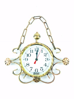 orologio-da-parete-in-ferro-con-catena-oro-stile-rustico.JPEG