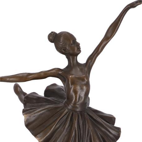 statua-decorativa-in-bronzo-con-ballerina.jpeg